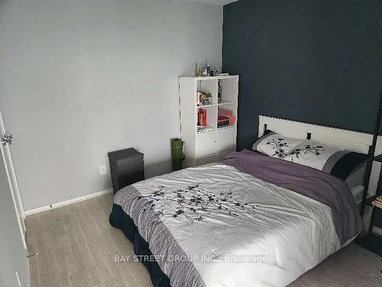 1 Bloor St E #5203 — Photo 1