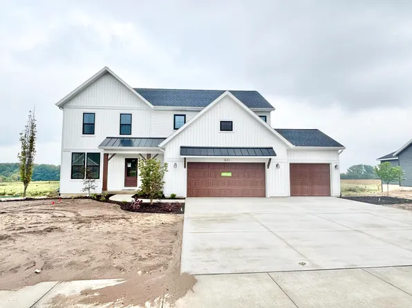 1633 Round Barn Dr, Hudsonville, MI 49426