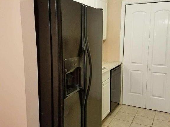 3rd image of 2150 Spoleto Ln