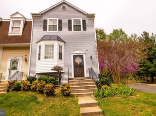 10739 Campus Way S, Upper Marlboro, MD 20774