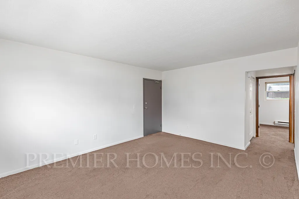 1 bed, $895 — Photo 3
