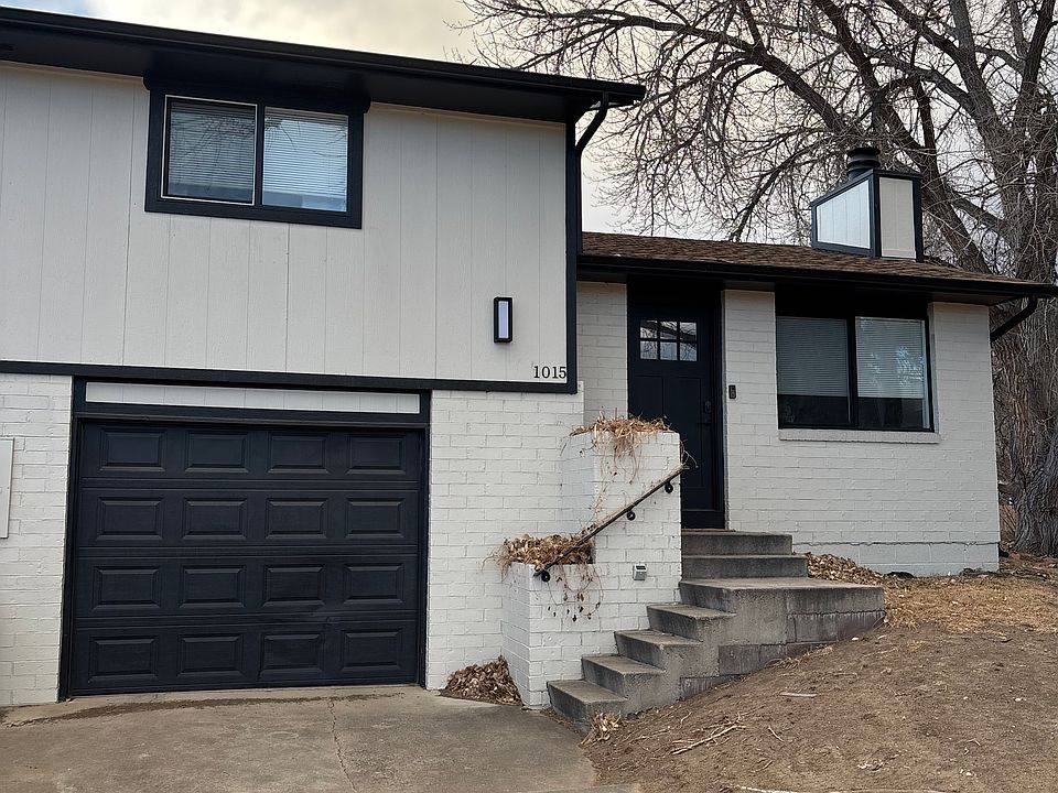 1st image of 1015 Harmon Pl