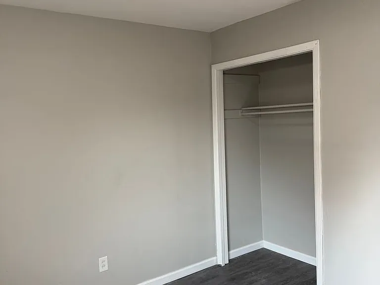 2905 Fairmount St NE — Photo 7
