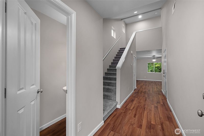 3rd image of 4648 Lambskin Street SW