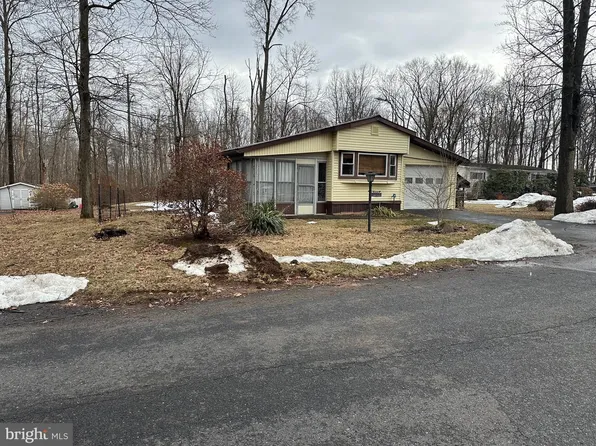 1 Birch Trl, Quakertown, PA 18951