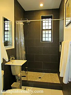 Sold by Anna Pinto Realty | media 26