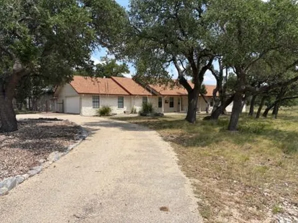 1478 Shin Oak Way, Kerrville, TX 78028