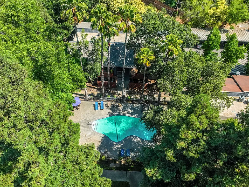 Coyle Creek Apartments