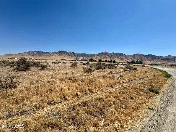 9165 Sabin Dr, Winnemucca, NV 89445