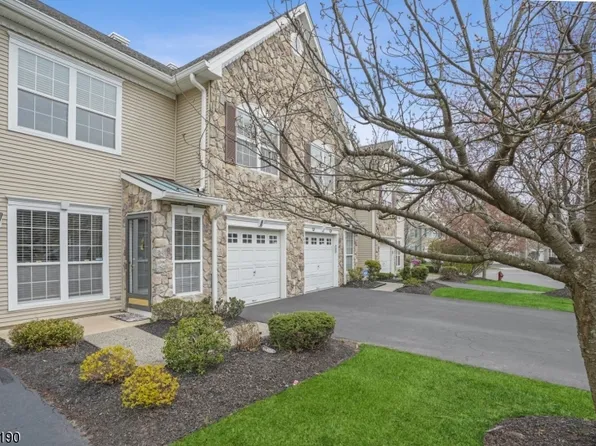 9 Mayflower Dr, Bernards Twp., NJ 07920