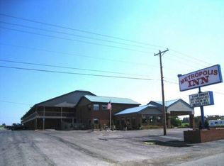 2119 E 5th St, Metropolis, IL 62960