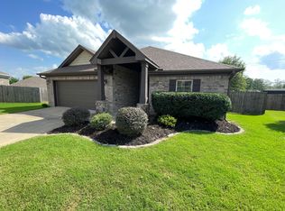 635 Hideaway Cir, Alexander, AR 72002