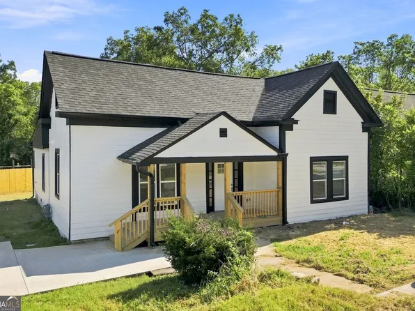 7516 Conyers St, Lithonia, GA 30058