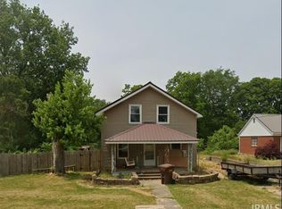 104 N Martin St, Ligonier, IN 46767