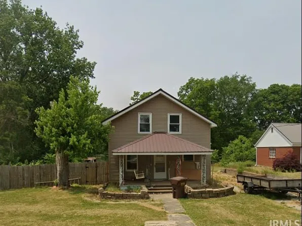 104 N Martin St, Ligonier, IN 46767