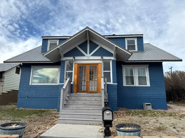 711 W Buffalo St, Rawlins, WY 82301