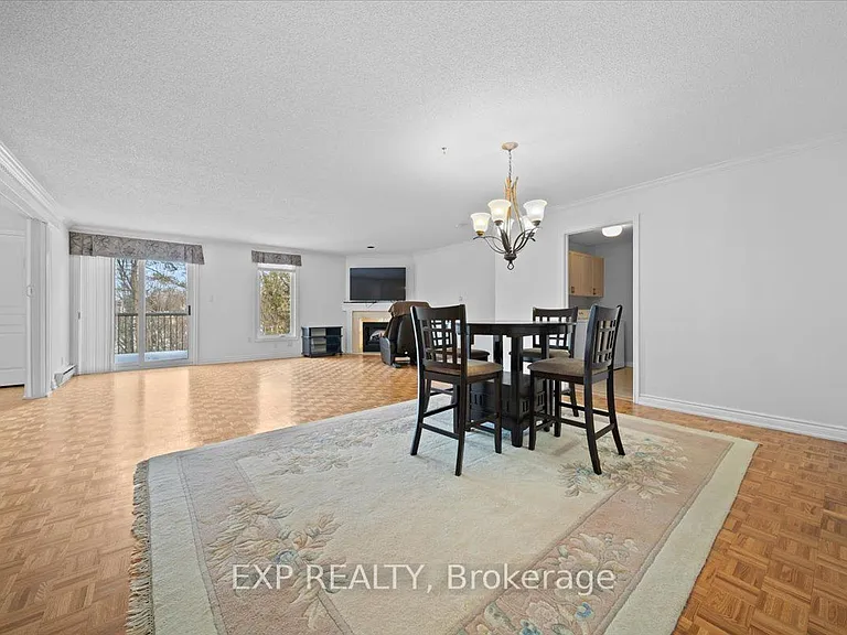 469 Church St #18 — Photo 14