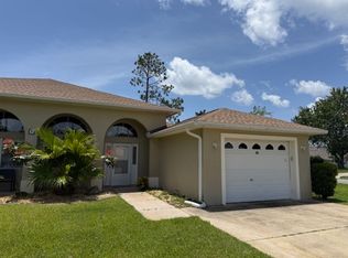 8 Eton Ln, Palm Coast, FL 32164
