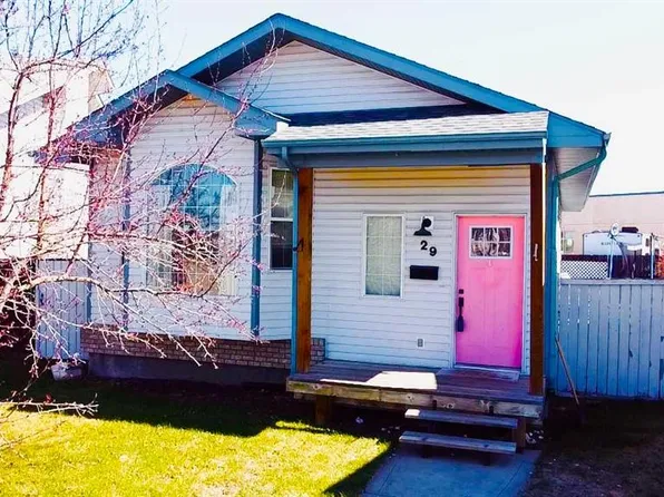 29 W Duval Cres, Red Deer, AB T4R 2Y6