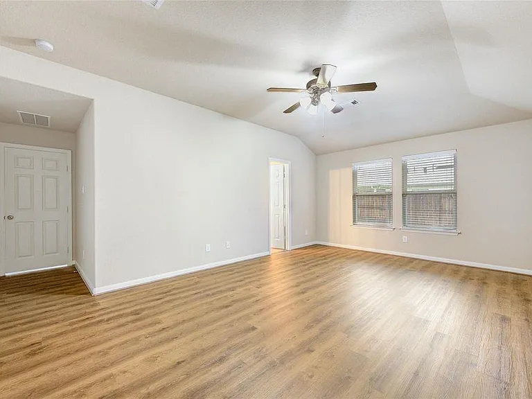 16702 Grovetrail Ln — Photo 22