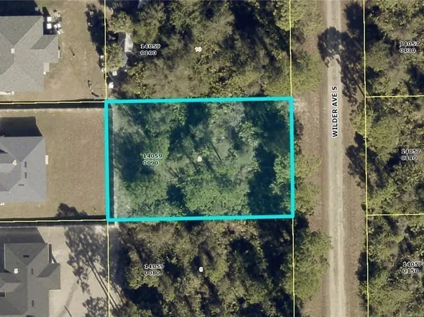 424 Wilder Ave S, Lehigh Acres, FL 33974