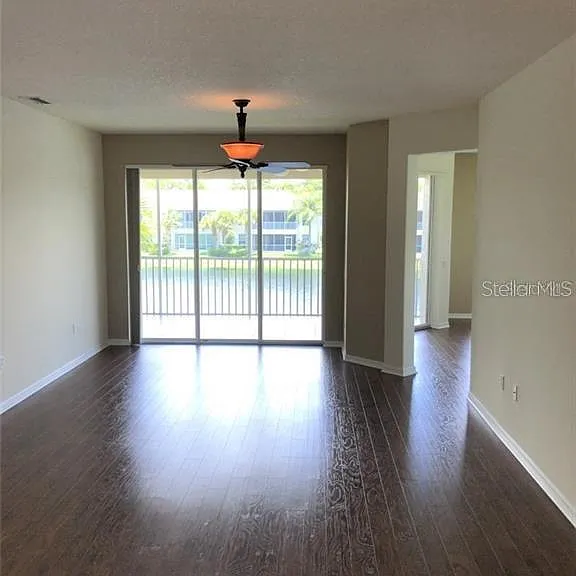 7002 Prosperity Cir #701 — Photo 10