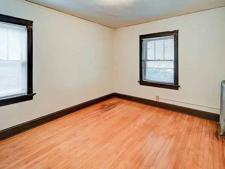 2801 Monroe St — Photo 18
