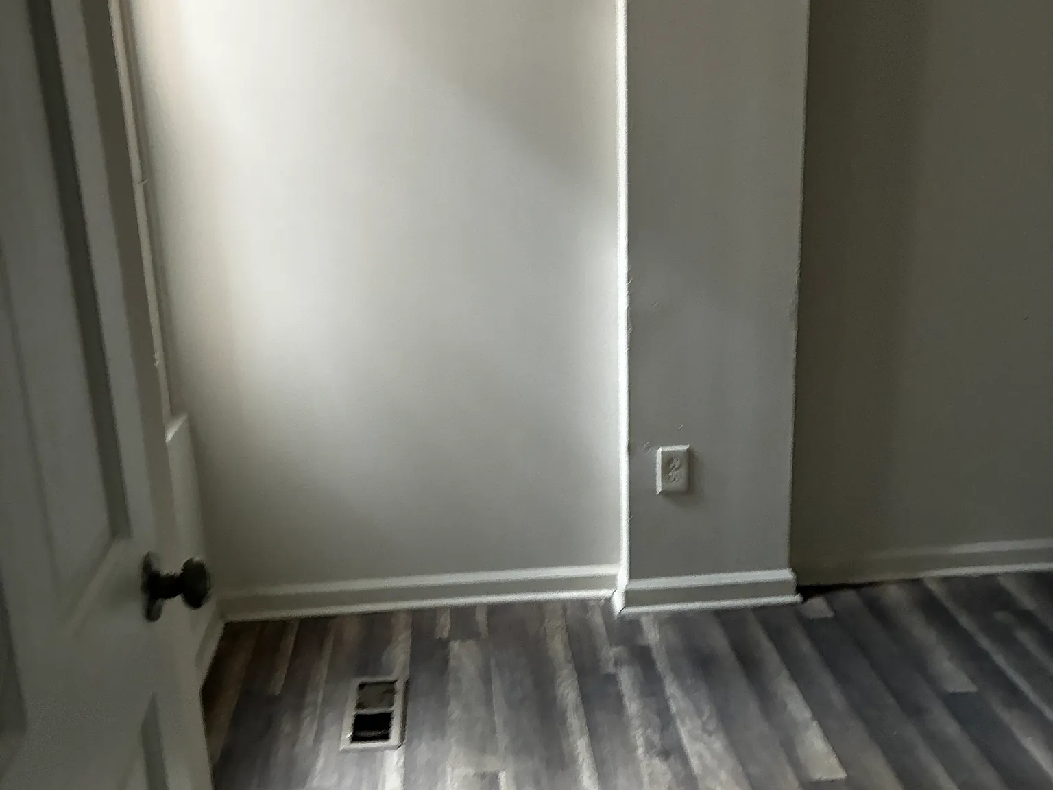 5 bed, 1620 sqft, $2,300 — Photo 1