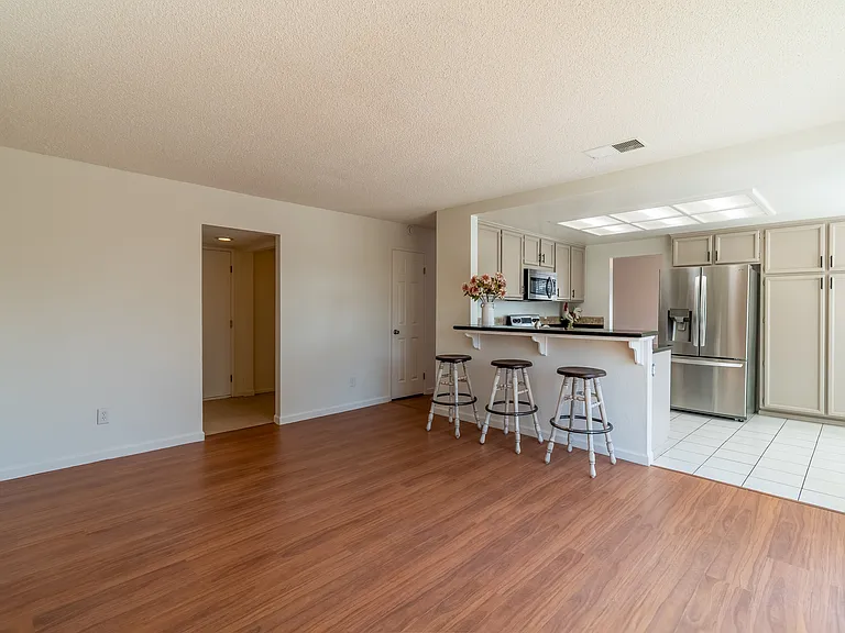 16 Brighton Dr — Photo 16