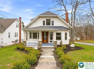 802 Poplar St, Clarks Summit, PA 18411
