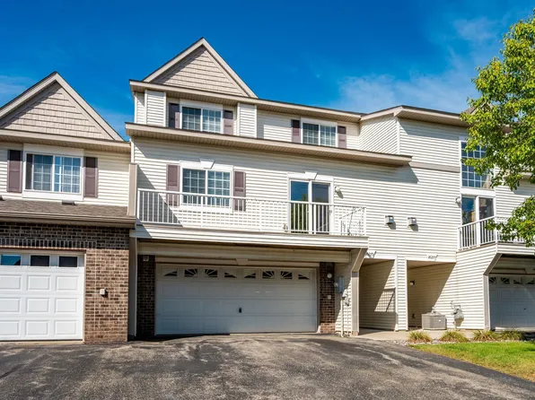 18275 Kerrville Trl Unit 402, Lakeville, MN 55044