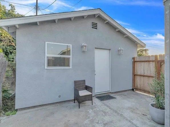 1420 W 69th St, Los Angeles, CA 90047
