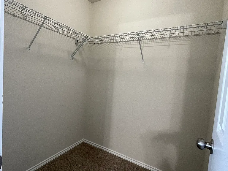 3738 Gallery Wls — Photo 100
