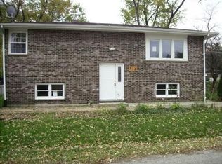 515 W Pheasant Ct, Round Lake Beach, IL