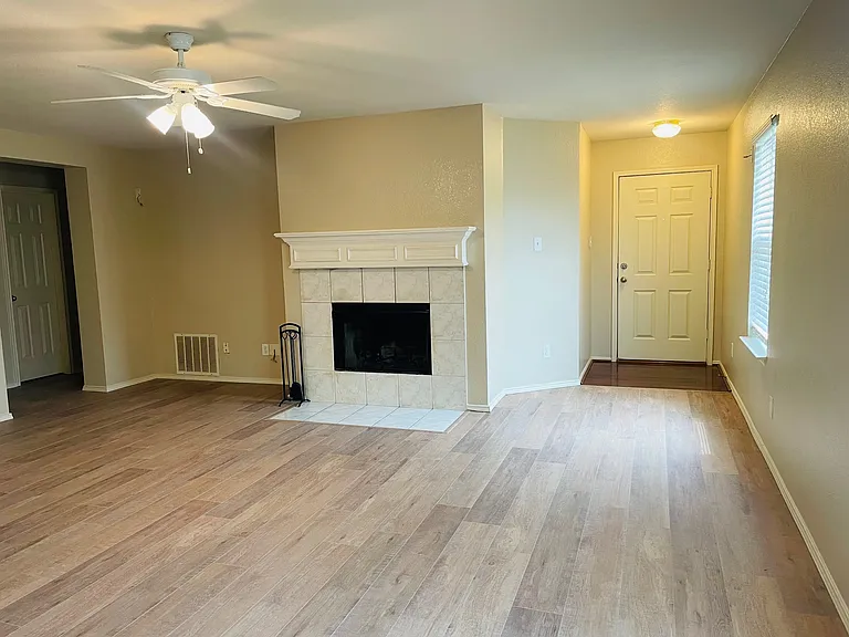 614 Rock Brook Dr — Photo 11