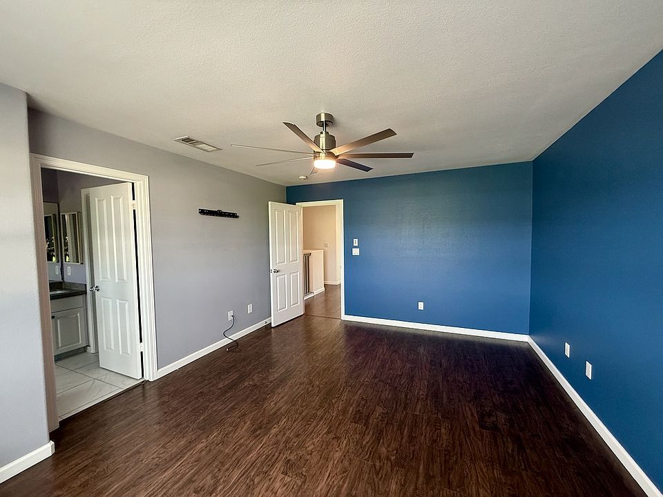 Primary bedroom Suite toward hallway