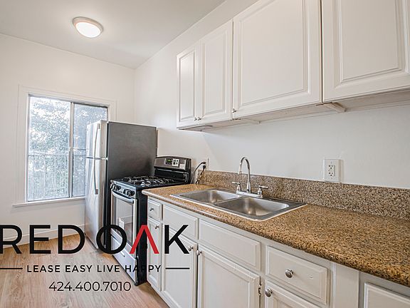 5th image of 1839 W 12th St APT 208