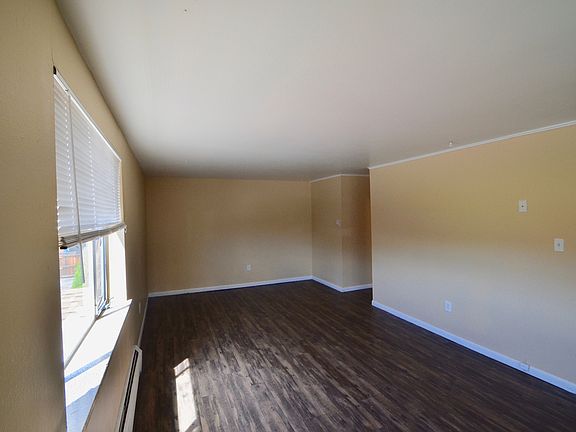 4th image of 1160-1198 S Allison St #80-7