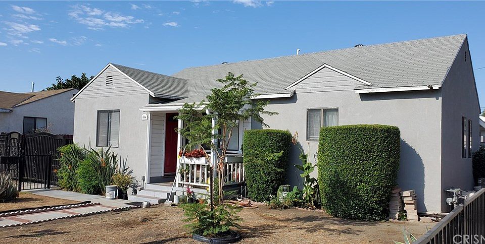 1st image of 7539 Farmdale Ave