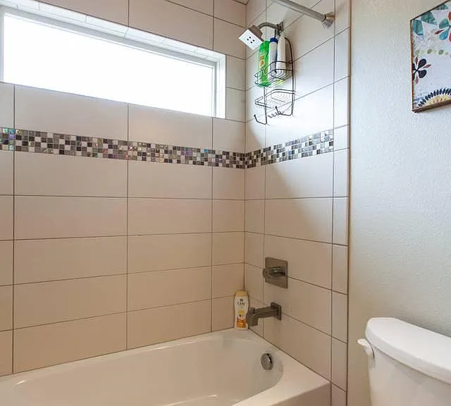 3725 Irving St — Photo 28