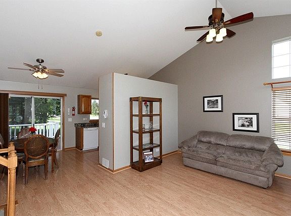2nd image of 1631 Fairfax Ln