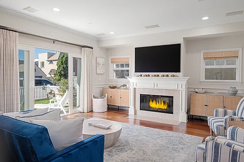 3306 Highland Ave Photo 1