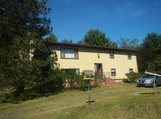 150 Trailing Pine Rd, Shickshinny, PA 18655