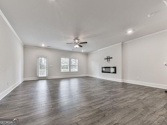 5th image of 209 Vista Ln #209