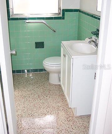 5th image of 2205 Palmetto St