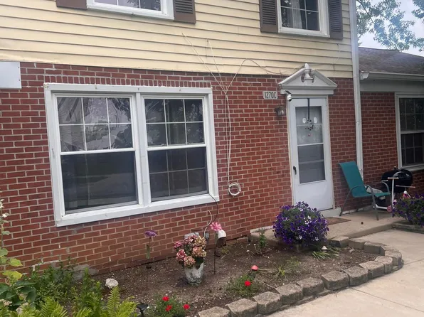 1270 Prairie Ave Unit C, Glendale Heights, IL 60139