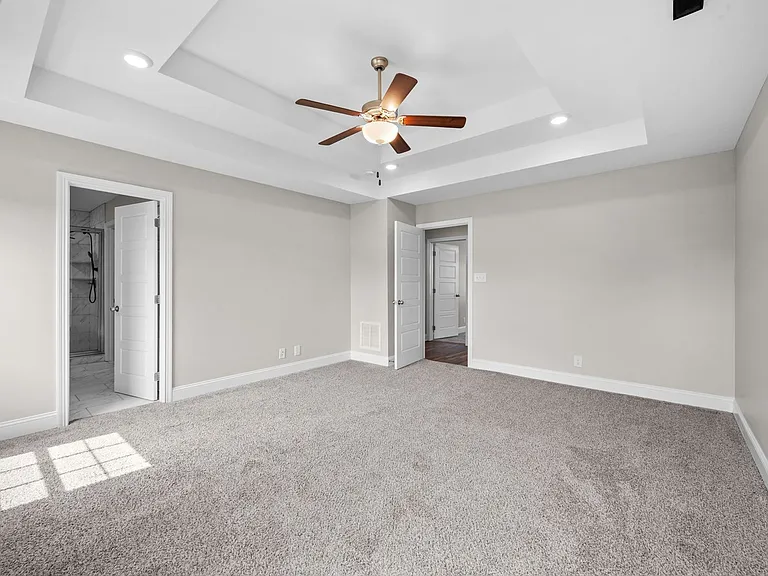 839 Lillian Grace Dr — Photo 16