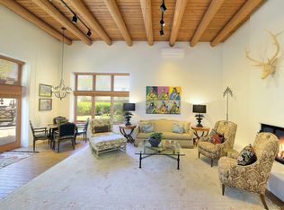 739 Calle Del Resplandor, Santa Fe, NM 87505