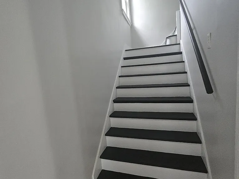 120 Scheerer Ave #G2 — Photo 5