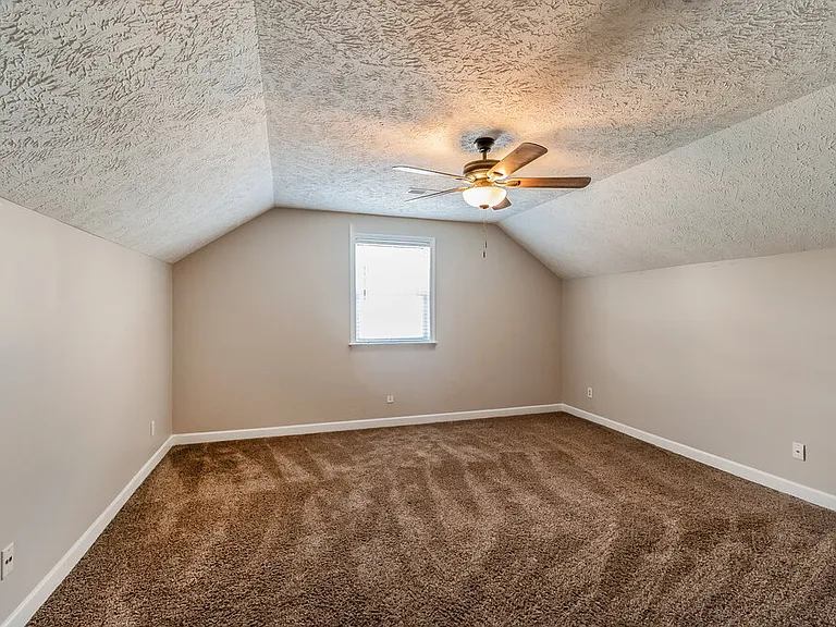 1625 Beaconcrest Cir — Photo 13